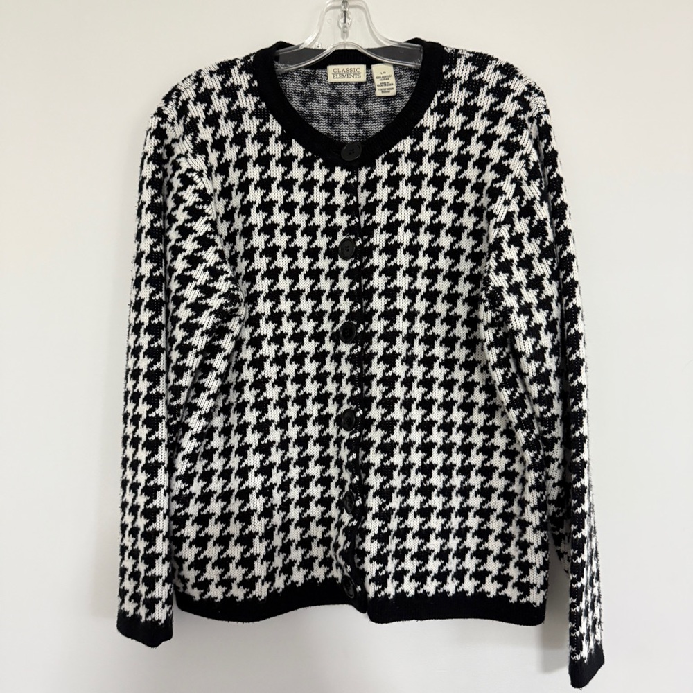 15. Classic Elements Black and White Houndstooth Sweater